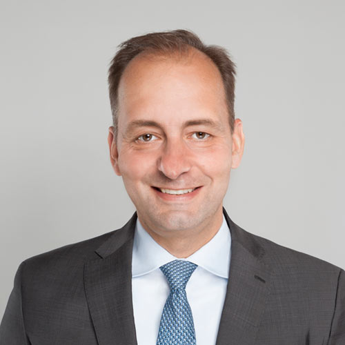 Porträtfoto von Dr. Maximilian Grub