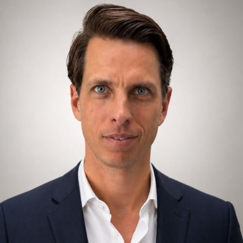 Porträtfoto von Dr. Michael Singer