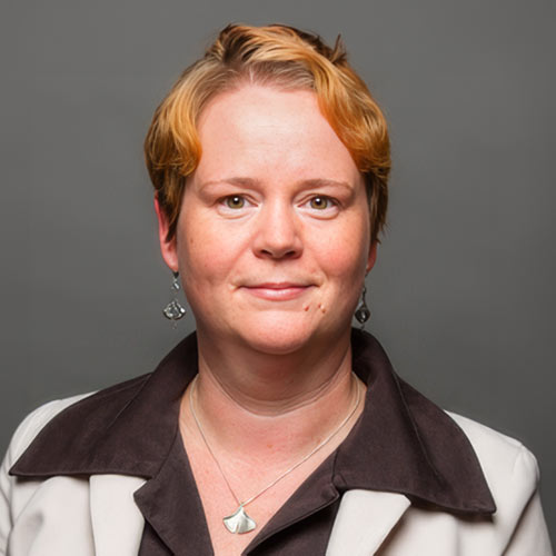 Porträtfoto von Heike Schmitz