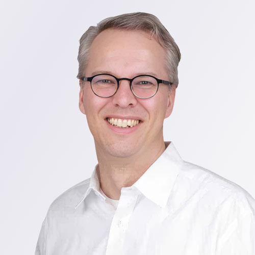 Porträtfoto von Elmar Borgmeier